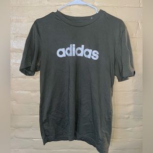 Adidas T-Shirt